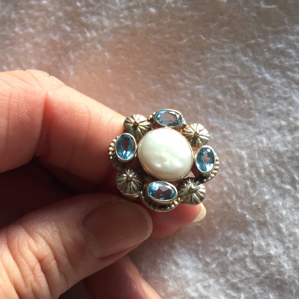 Dharma Shop flower ring